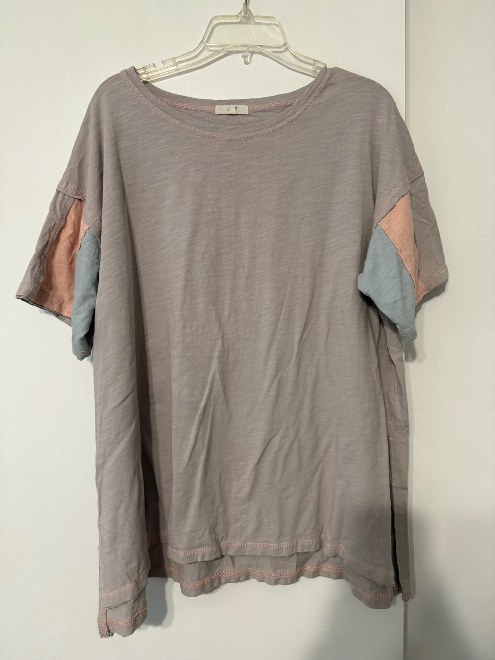 Relaxed Short Sleeve Women's Top in Light Taupe with Pastel Accents